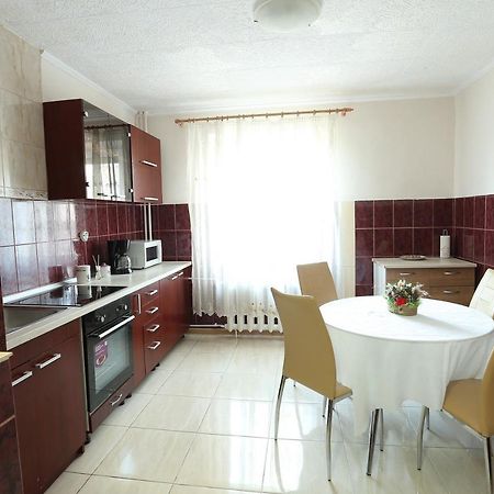 Apartament Dragos Voda Орадеа Екстериор снимка