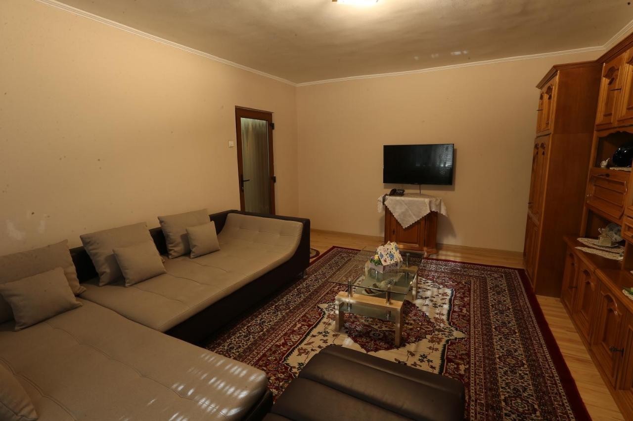 Apartament Dragos Voda Орадеа Екстериор снимка