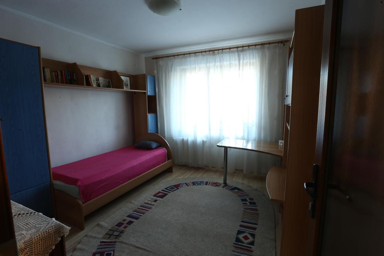 Apartament Dragos Voda Орадеа Екстериор снимка